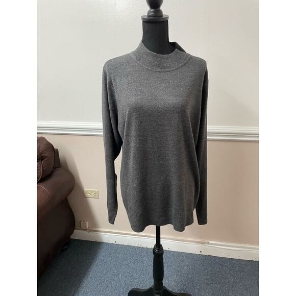 Sag Harbor Grey Plus Sweater - Picture 1 of 5